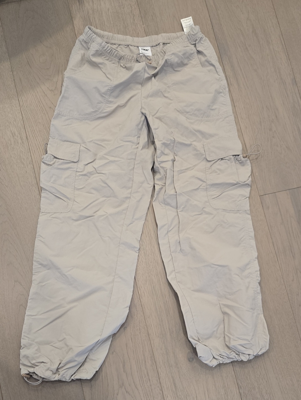 TNA Womens Light Gray Cargo Jogger Pants
